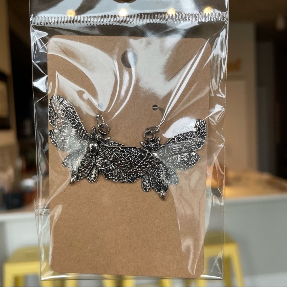 BOUTIQUE MOTO SILVER TONE BUTTERFLY SKULL DROP EARRINGS